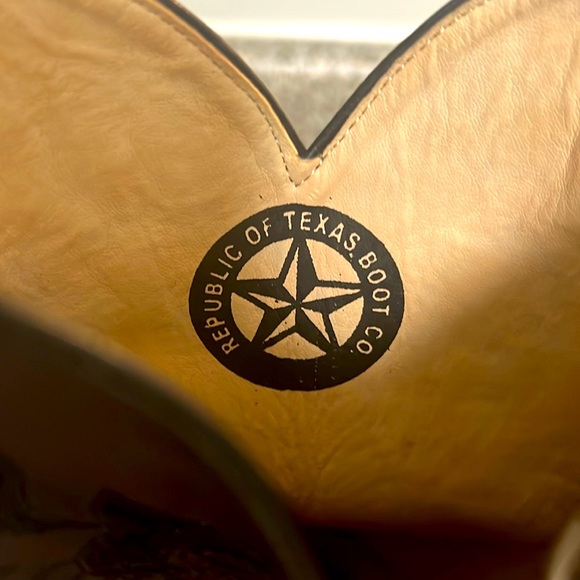 🕵️🕵️🕵️ REPUBLIC OF TEXAS BLACK HANDMADE COWBOY BOOT SIZE 6.5 EUC🕵️🕵️🕵️ - Picture 7 of 13